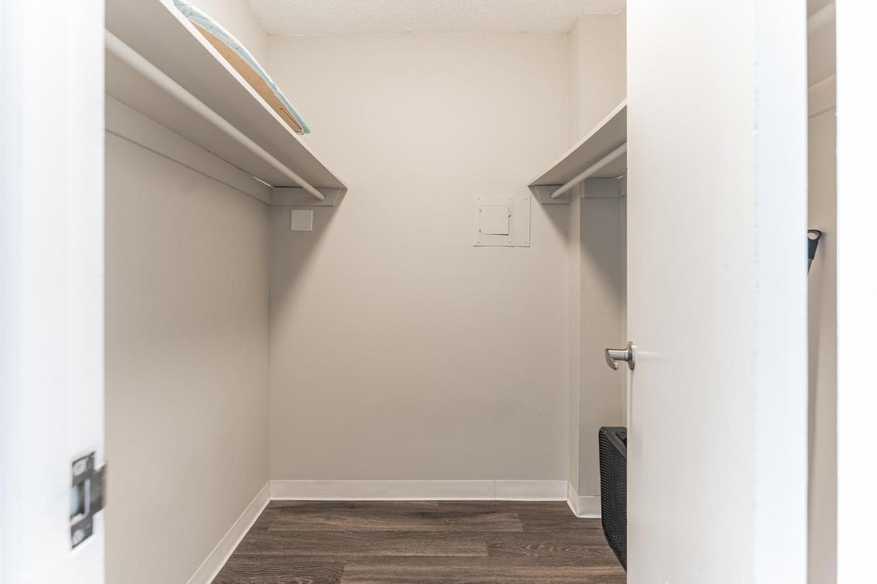 Bargain Downtown Memphis Apartment W Amenities Bagian luar foto