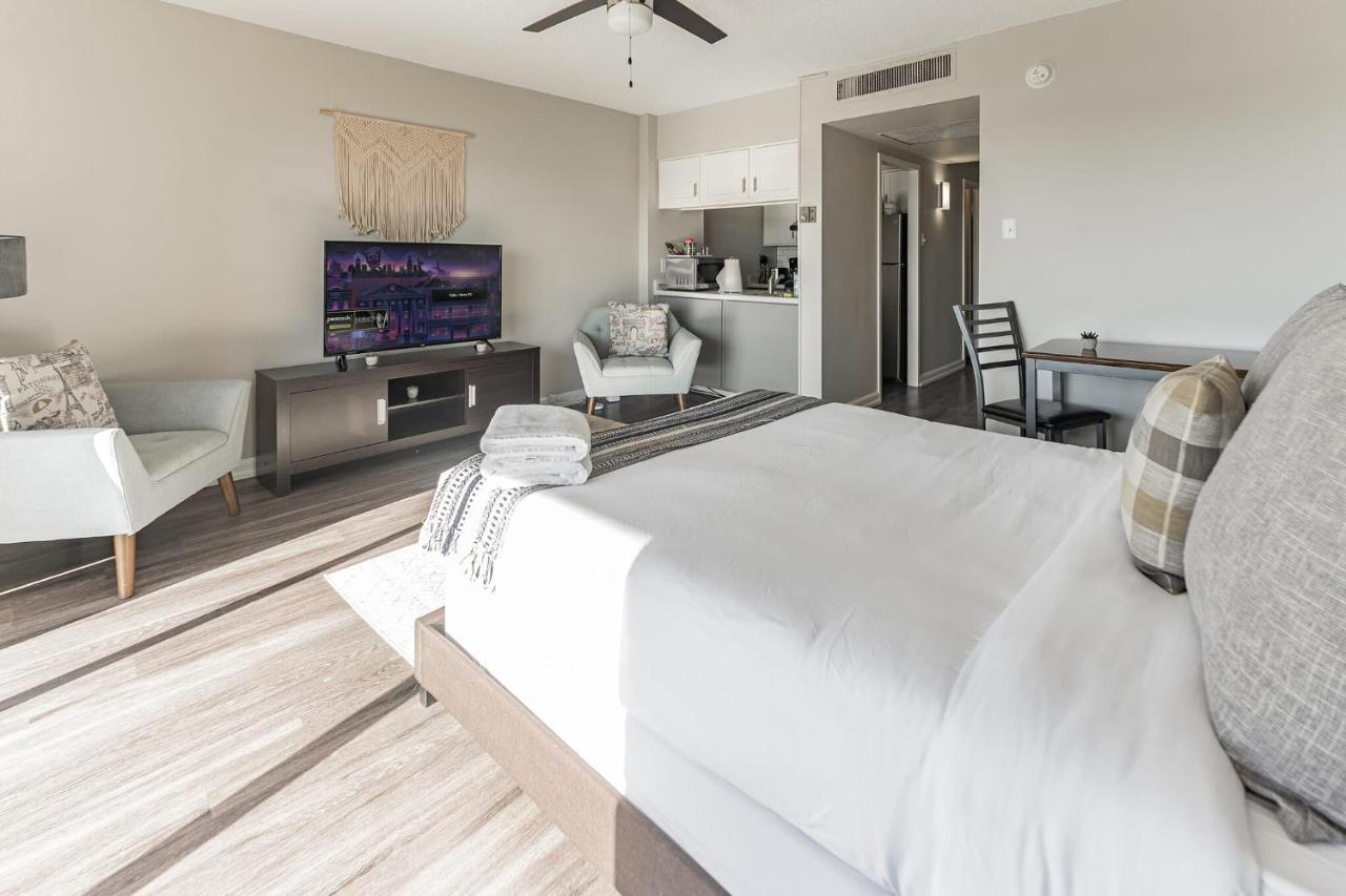 Bargain Downtown Memphis Apartment W Amenities Bagian luar foto