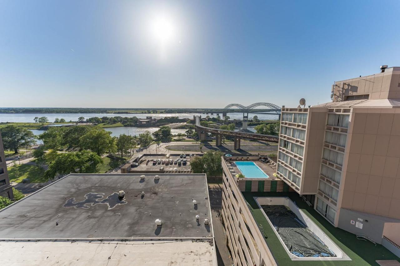 Bargain Downtown Memphis Apartment W Amenities Bagian luar foto