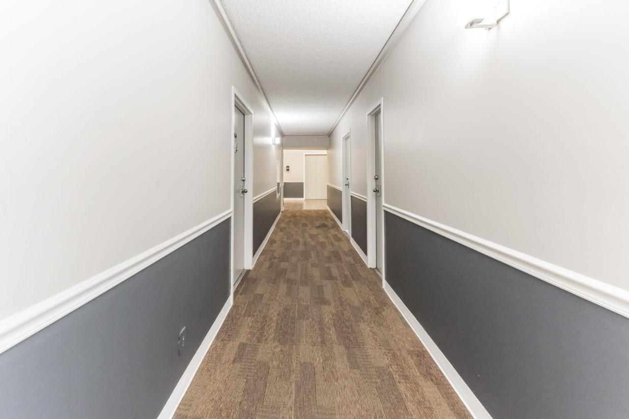 Bargain Downtown Memphis Apartment W Amenities Bagian luar foto